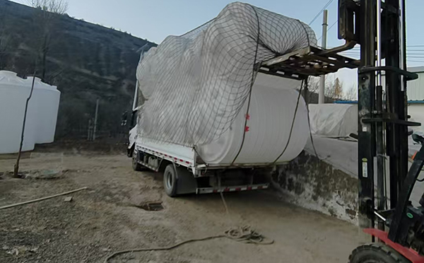 华池塑料桶批量交付案例：满足多行业高标容器需求的一站式解决方案