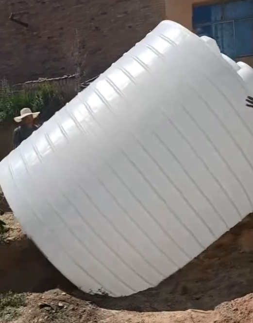 PE华池塑料大桶批量交付案例：满足多行业储运需求的可靠容器方案